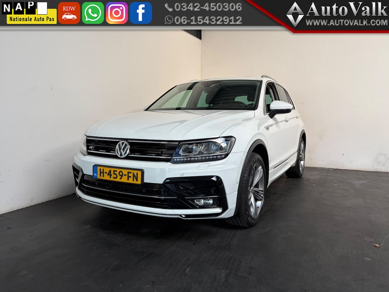 Volkswagen Tiguan - 2.0 TSI 4Motion Highline Business R 2.0 TSI 4Motion Highline Business R - AutoWereld.nl