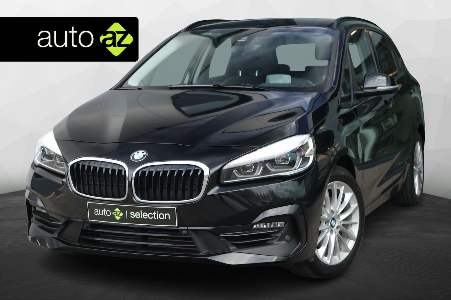 BMW 2-serie Active Tourer - 218i High Executive Edition / Trekhaak / Sportstoelen / Stoelverwarming - AutoWereld.nl