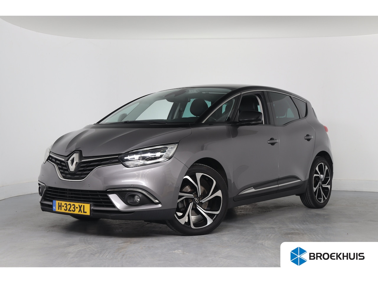 Renault Scénic - 1.3 TCe Bose | Automaat! | Panoramadak | BOSE | HUD | Cruise Adaptive | Camera | Clima | N - AutoWereld.nl