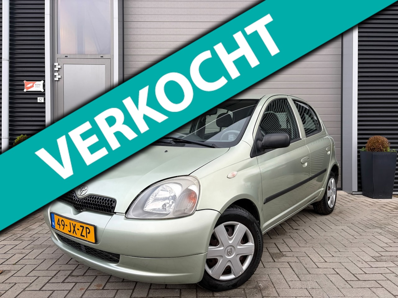 Toyota Yaris - 1.3-16V VVT-i Sol/Automaat/94.000 NAP/Airco/ - AutoWereld.nl