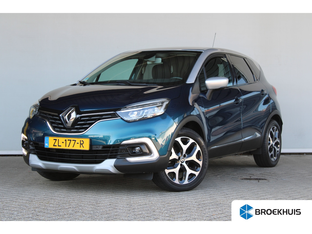 Renault Captur - 0.9 TCe Intens | Achteruitrijcamera | Dodehoek-detectie | DAB+ | Keyless entry & start | - AutoWereld.nl