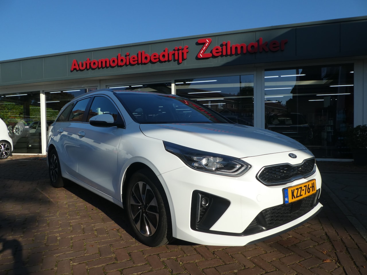 Kia Cee'd Sportswagon - Ceed 1.6 GDI PHEV DynamicLine - AutoWereld.nl