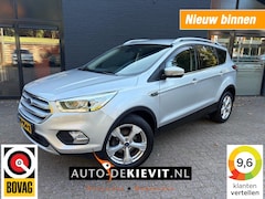 Ford Kuga - 1.5 ECOB. TITANIUM trekhaak navigatie