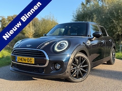 MINI 5-Deurs - 1.5 Cooper 60 Years Edition / Automaat / NL Auto / Panorama dak / Harman/Kardon / Stoelver
