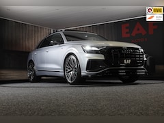 Audi Q8 - 55 TFSI Quattro RSQ8 Look / Carbon / RS Zetels / Acc / Lane Assist / Head Up / Dode Hoek /