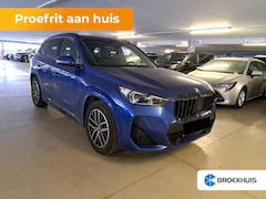 BMW X1 - xDrive25e M-Sport | Panorama Dak | Stuur & Stoelverwarming | Elek. Stoelen met Geheugen en
