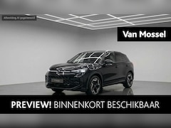 Volkswagen T-Roc - 1.5 eTsi R-Line First Edition 150 PK| Trekhaak | Navigatie | Stoelverwarming | Stuurwielve