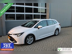 Toyota Corolla Touring Sports - 1.8 Hybrid Business | Trekhaak | 1e Eig NL Auto | Boekjes