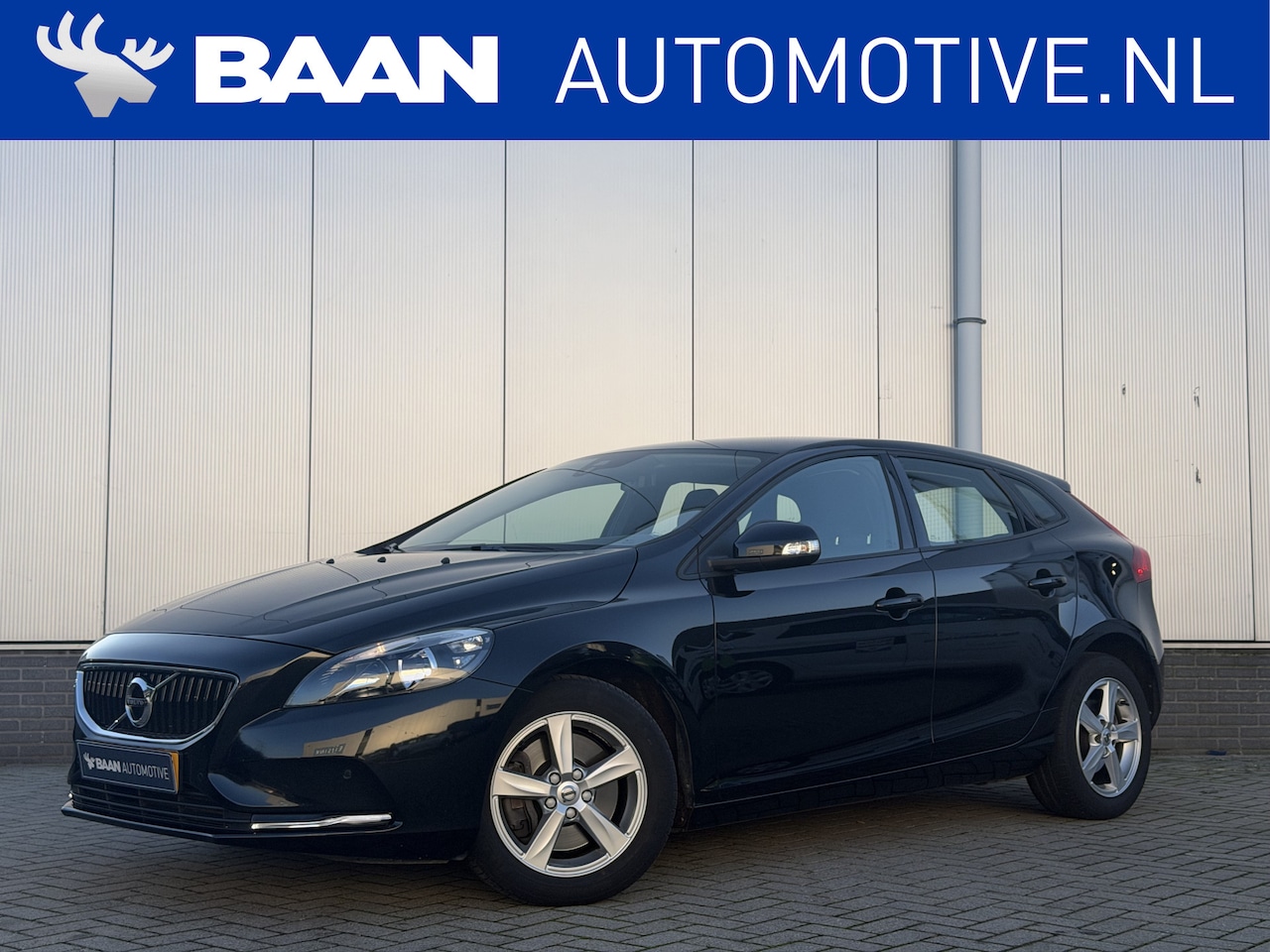 Volvo V40 - 1.5 T2 Kinetic | Camera | Stoelverw. | Trekhaak | - AutoWereld.nl