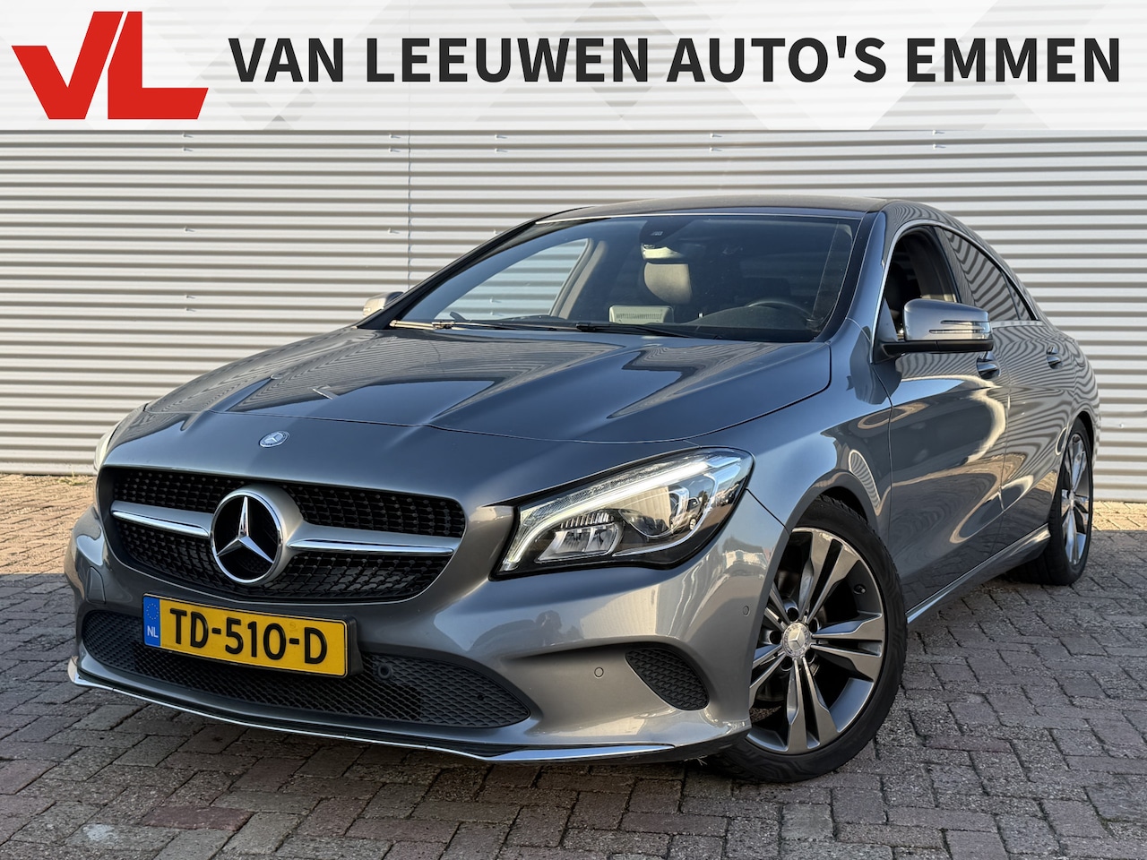 Mercedes-Benz CLA-Klasse - 180 AMG Night Edition Plus | Nieuw Binnen! | Stoelverwarming | Cruise | Navi - AutoWereld.nl