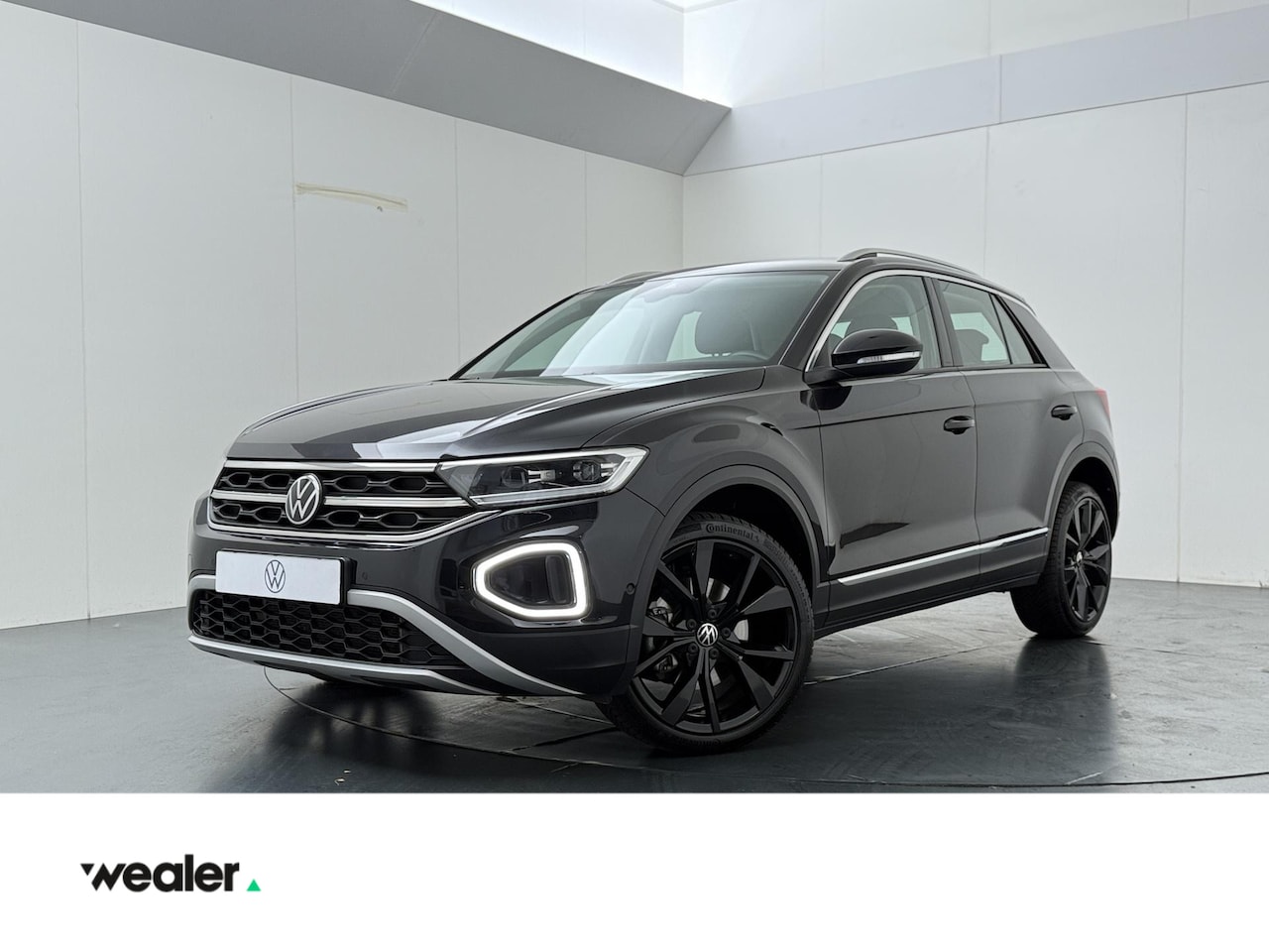 Volkswagen T-Roc - 1.5 TSI Style | 150 PK | Automaat | Adaptive Cruise Control | Achteruitrijcamera | Climate - AutoWereld.nl