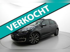 Volkswagen Golf - 1.4 TSI GTE PANO PDC NAVI 204PK