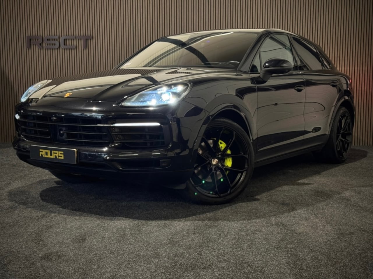 Porsche Cayenne Coupé - 3.0 E-Hybrid|Full Option|Achterasbesturing|360|ACC|Pano - AutoWereld.nl