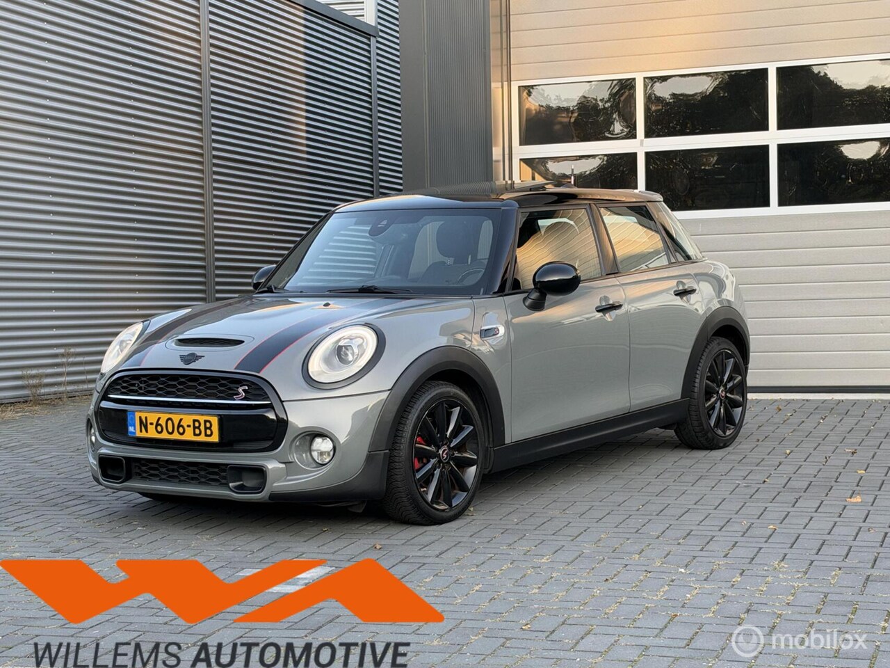 MINI Cooper S - Mini 2.0 Chili Serious Business - AutoWereld.nl