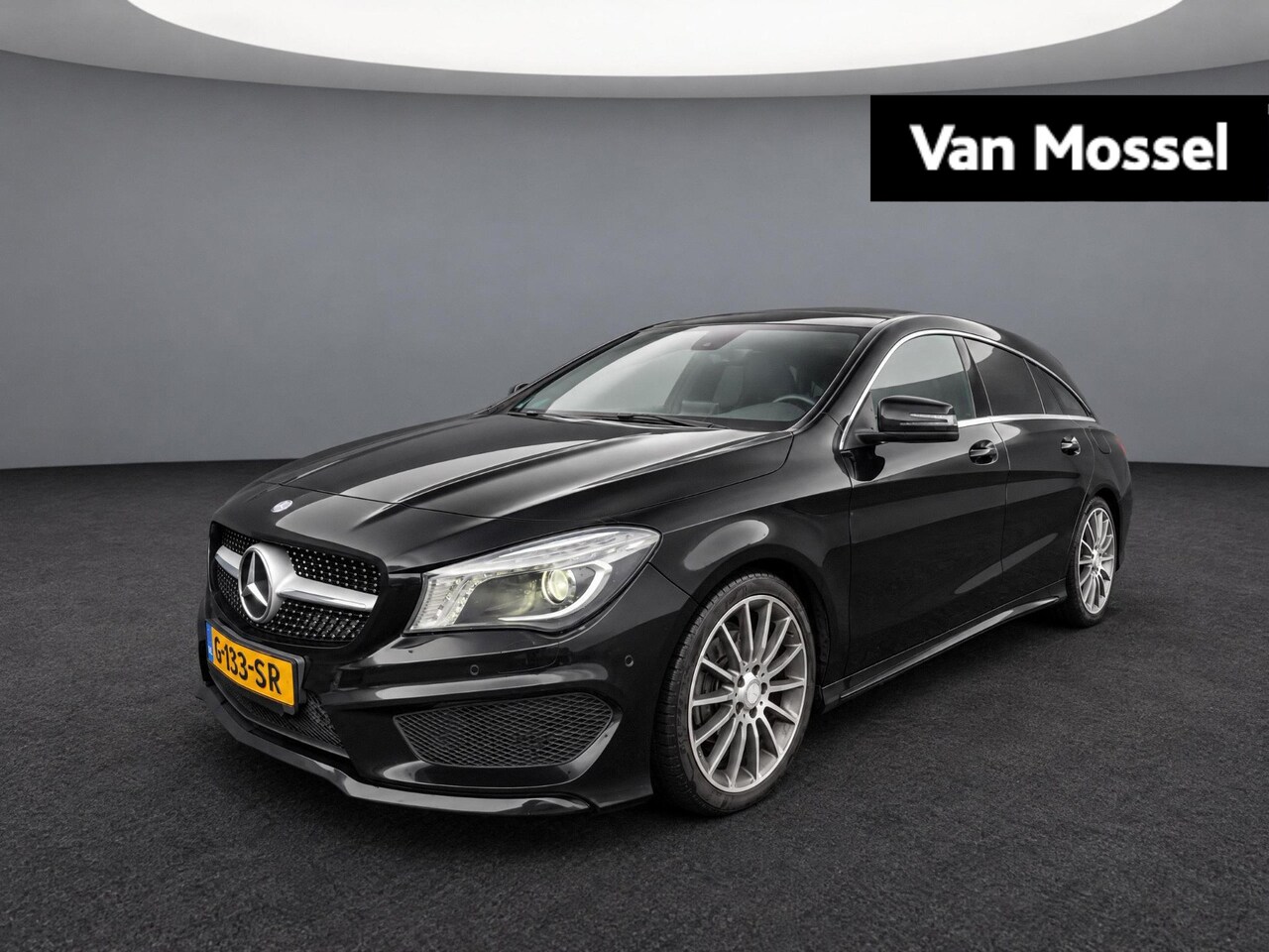 Mercedes-Benz CLA-klasse Shooting Brake - 180 AMG-Line | Stoelverwarming | All Season Banden | Apple Carplay/Android Auto | Cruise C - AutoWereld.nl
