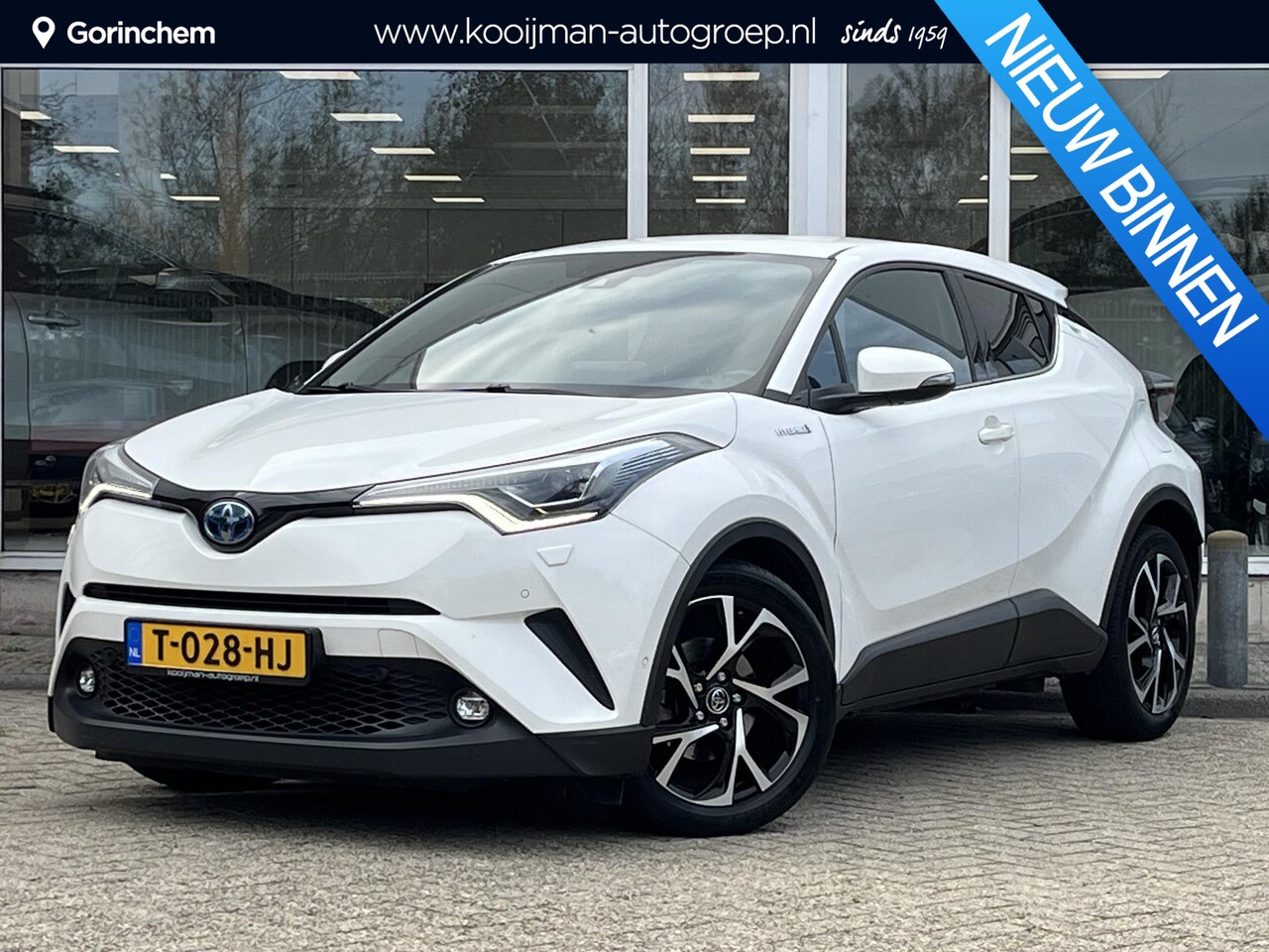 Toyota C-HR - 1.8 Hybrid Business Intro 1.8 Hybrid Business Intro - AutoWereld.nl