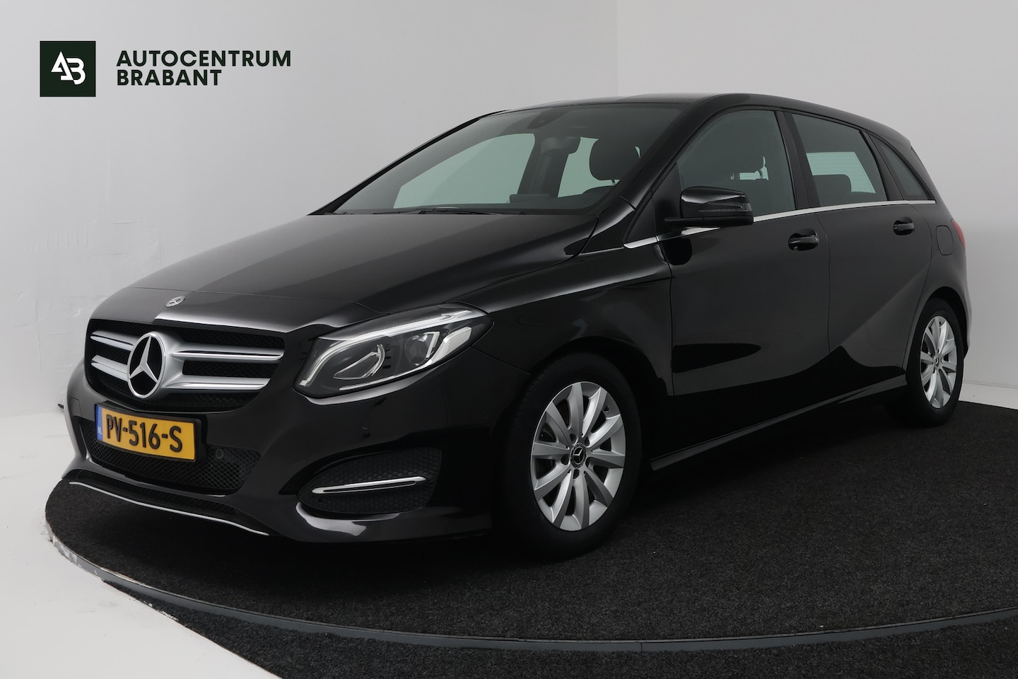 Mercedes-Benz B-klasse - 180 Business Solution (STOELVERWARMING, CAMERA, CRUISE CONTROL) - AutoWereld.nl