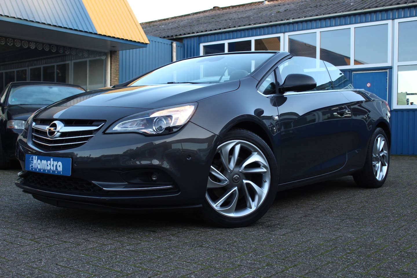 Opel Cascada - 1.4 Turbo "Edition" Xenon - Navi - Leder !!! 140 Pk - AutoWereld.nl