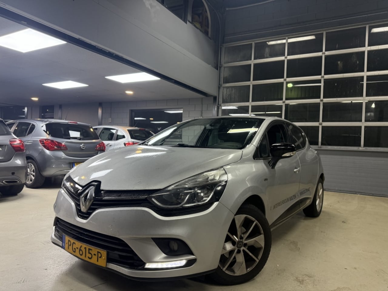 Renault Clio - 1.5 dCi Ecol Limited Navi Clima Cruise Lage Km - AutoWereld.nl