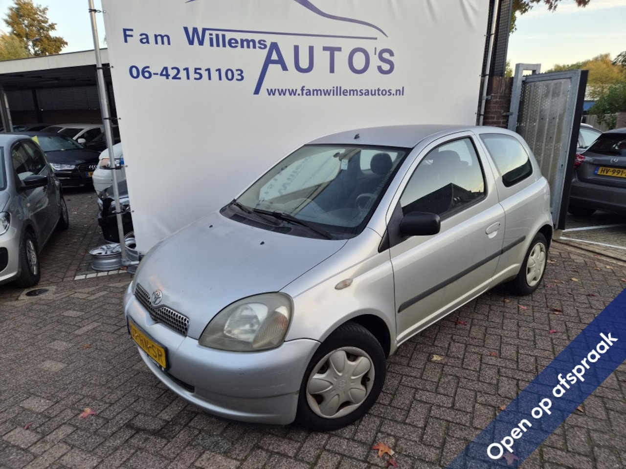 Toyota Yaris - 1.3-16V VVT-i Sol 1.3-16V VVT-i Sol - AutoWereld.nl