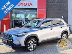 Toyota Corolla Cross - Hybrid 200 Style STOEL/STUURWIELVERWARMING TREKHAAK ELEKTRISCHE A KLEP