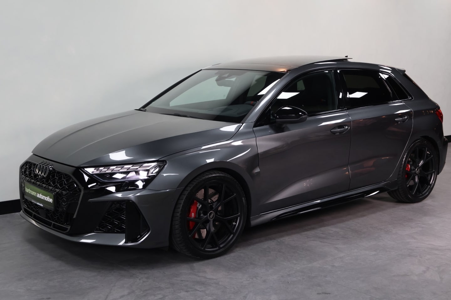 Audi RS3 - Sportback quattro |Pano|Navi|Cruise| - AutoWereld.nl