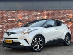 Toyota C-HR - 1.8 Hybrid Executive Bi-Tone JBL Nav/Cruise Stoel/Stuurverw Camera 44901KM