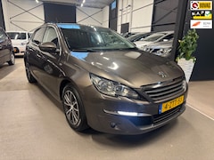 Peugeot 308 - 1.2 PureTech Style Navigatie, Led, Trkhaak