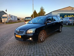 Toyota Avensis Wagon - 2.0 D-4D Luna Business