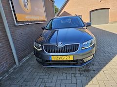 Skoda Octavia Combi - 1.4 TSI Greentech Elegance Businessline