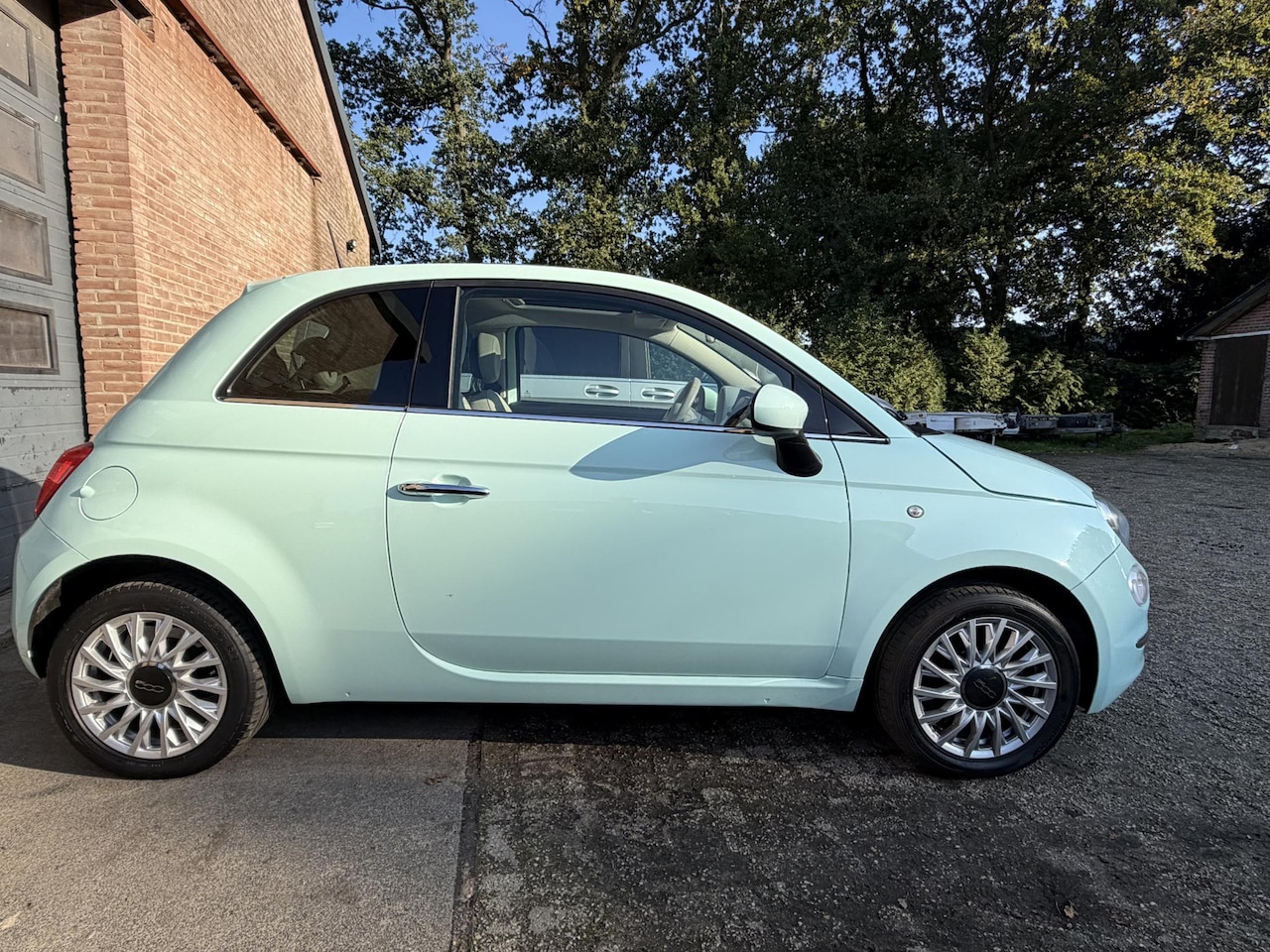 Fiat 500 - 1.2 Lounge Airco/Carplay/Glasdak - AutoWereld.nl