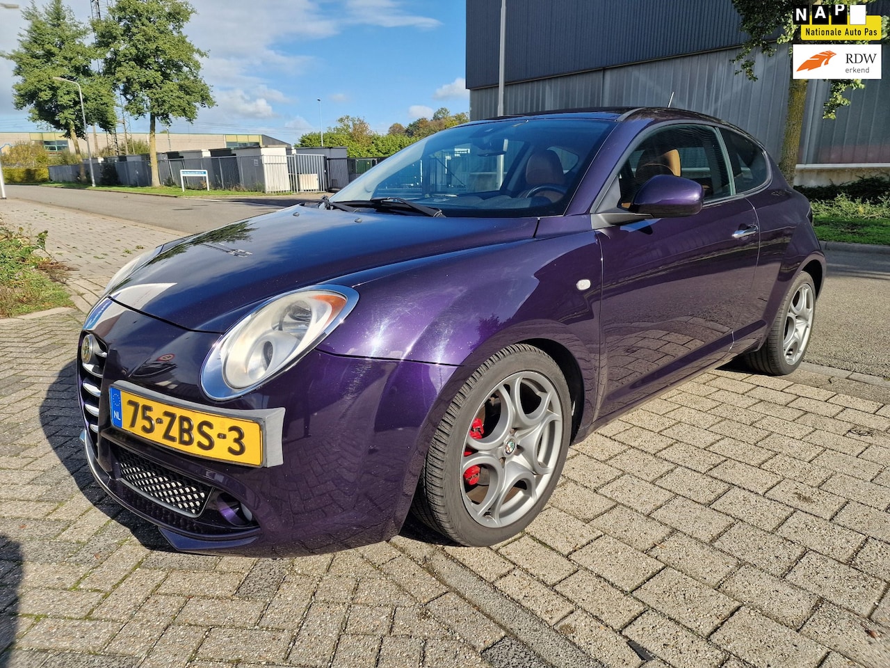 Alfa Romeo MiTo - 1.3 JTDm ECO Distinctive 1.3 JTDm ECO Distinctive, Apk, Nap, Goed rijdend, Inruil mogelijk. - AutoWereld.nl