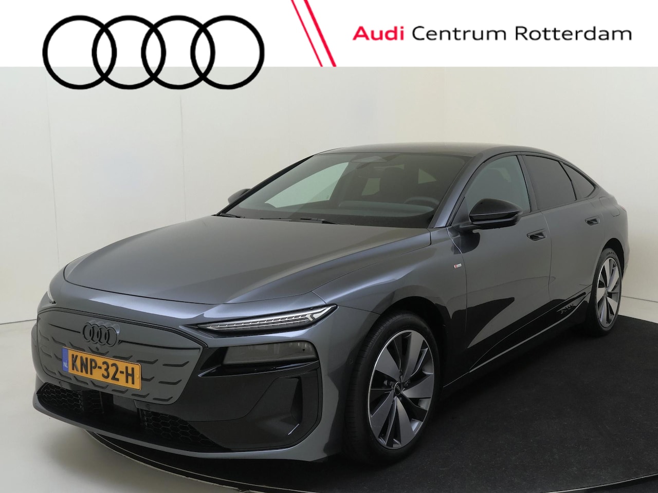 Audi A6 Sportback e-tron - S edition 83 kWh | Lederen bekleding | Stoelventilatie | Optiekpakket Zwart | Bijrijdersch - AutoWereld.nl