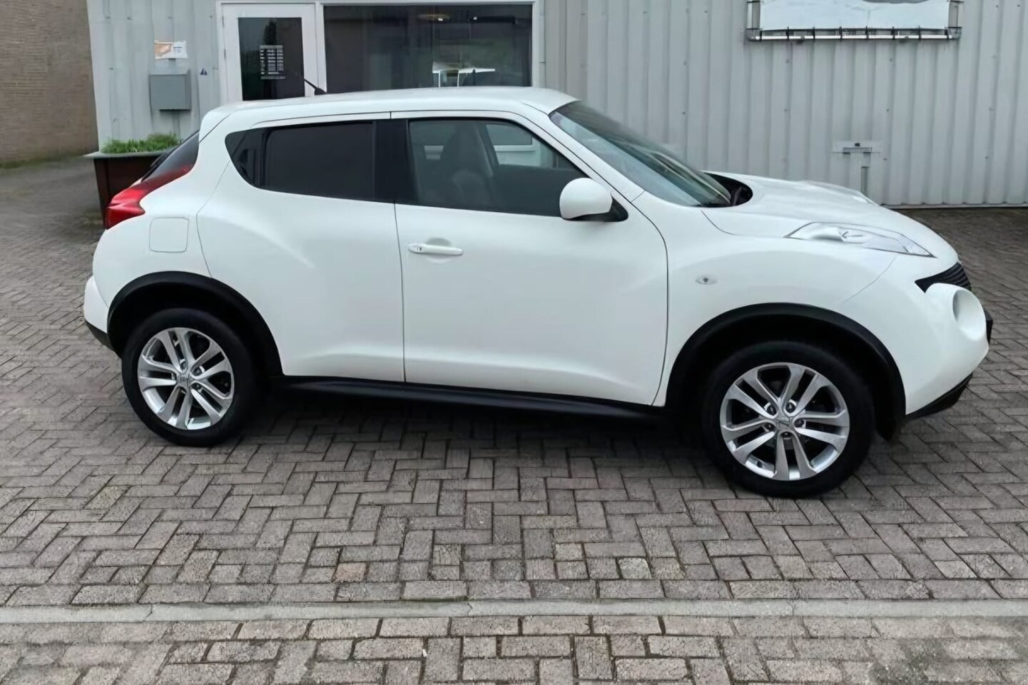 Nissan Juke - 1.6 Tekna - AutoWereld.nl