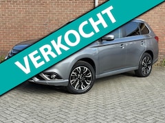 Mitsubishi Outlander - 2.0 PHEV Executive Edition|Trekhaak|Stoelverw|