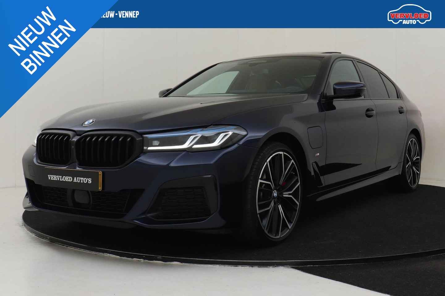 BMW 5-serie - 530E XDRIVE HIGH EXECUTIVE -PANO.DAK|HARMAN/KARDON|M-SPORT|HEAD-UP DISP.|LASER|COMFORT|MEM - AutoWereld.nl