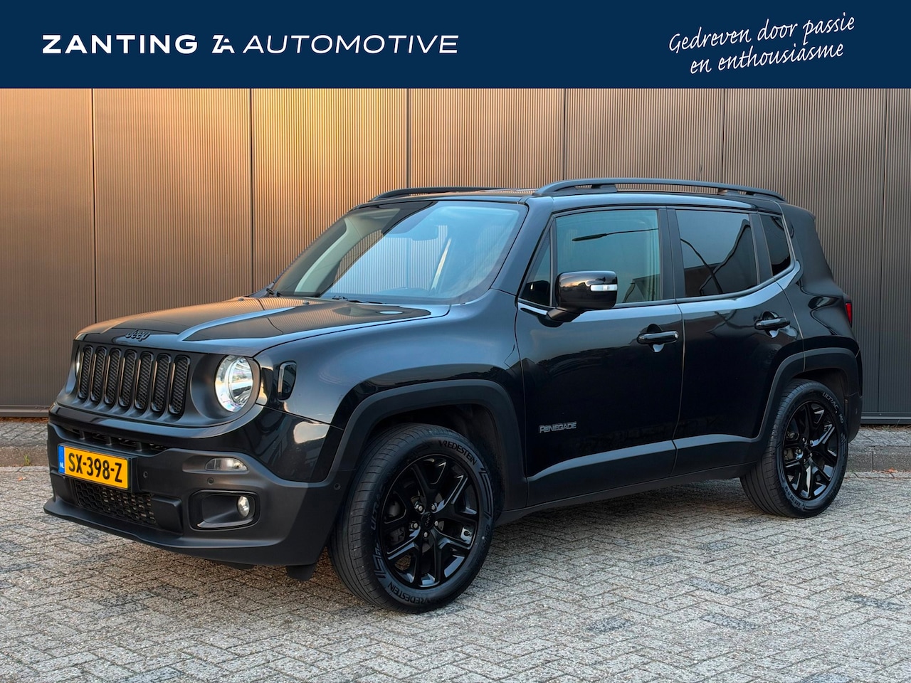 Jeep Renegade - 1.4 MultiAir 140pk Night Eagle II Limited | Dealer Onderhouden | Adaptive Cruise Control | - AutoWereld.nl