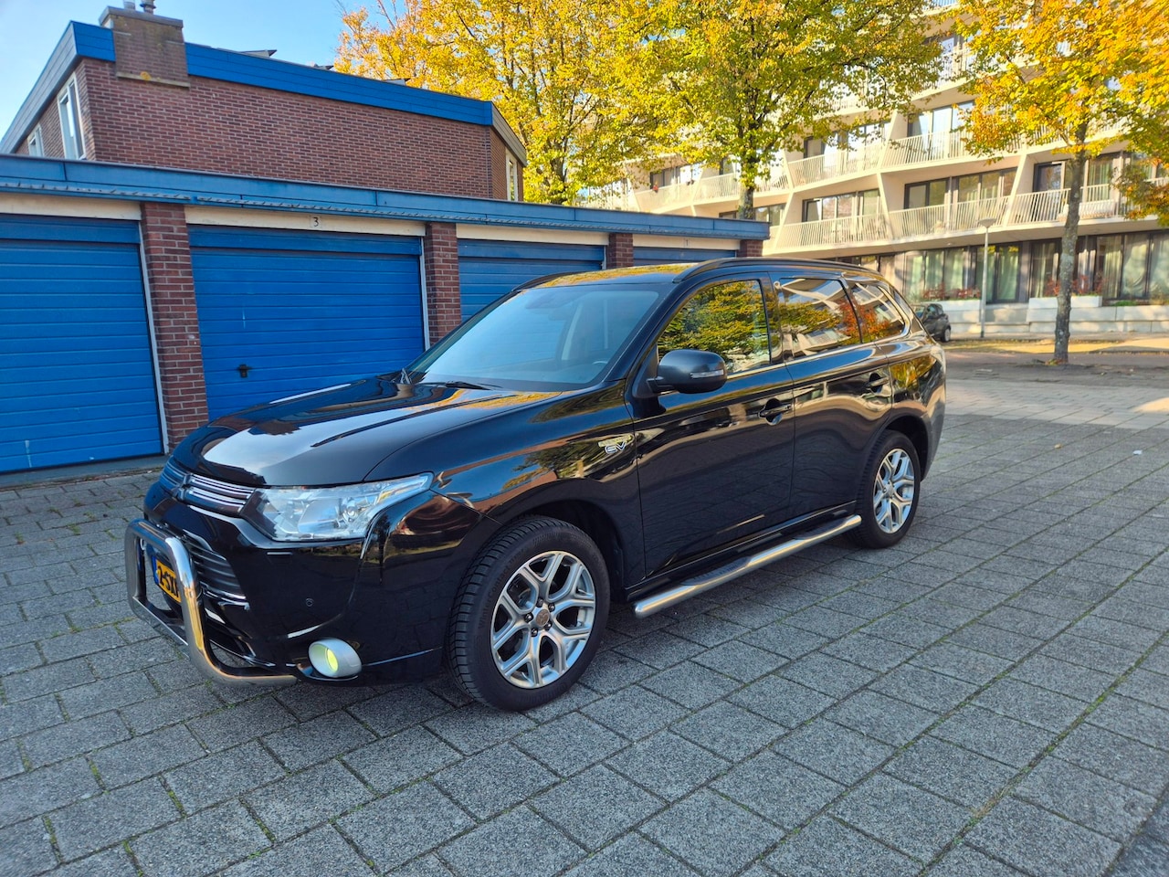 Mitsubishi Outlander - 2.0 PHEV instyle 2.0 PHEV Instyle+ - AutoWereld.nl