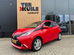 Toyota Aygo - 1.0 VVT-i x-play touch / camera / automaat
