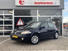Renault Mégane - 1.6-16V Business Line /Automaat/Cruise/Trekhaak/APK 08-2027/