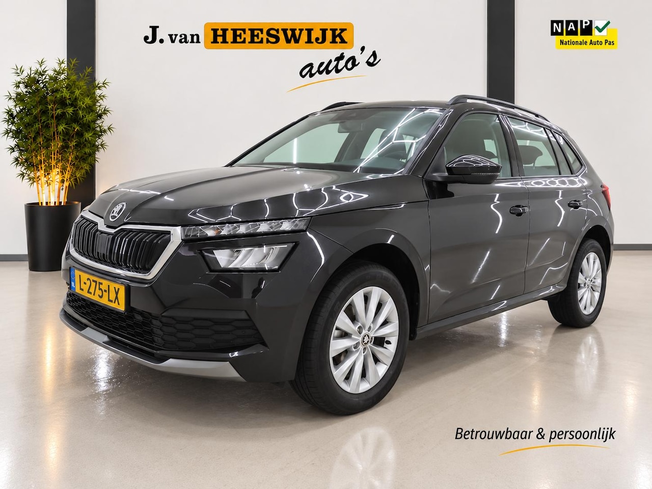 Skoda Kamiq - 1.0 TSI Ambition Airconditioning | Audiosysteem |Centrale vergrendeling | Cruise control | - AutoWereld.nl