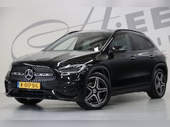 Mercedes-Benz GLA-Klasse - 200 AMG-pakket/ Trekhaak/ Panoramadak/