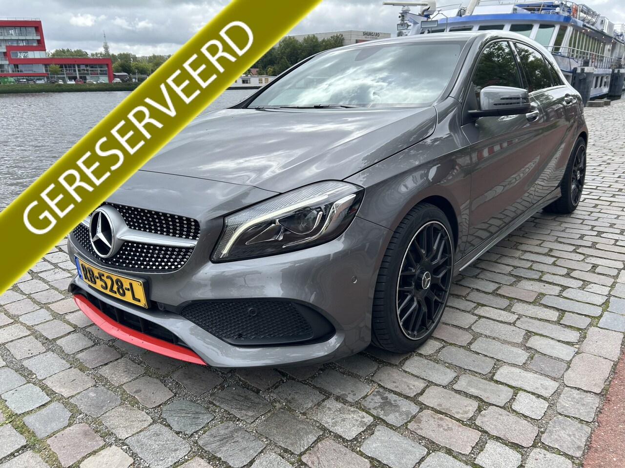 Mercedes-Benz A-klasse - 180 Business Solution AMG airco/ecc navigatie amg pakket - AutoWereld.nl