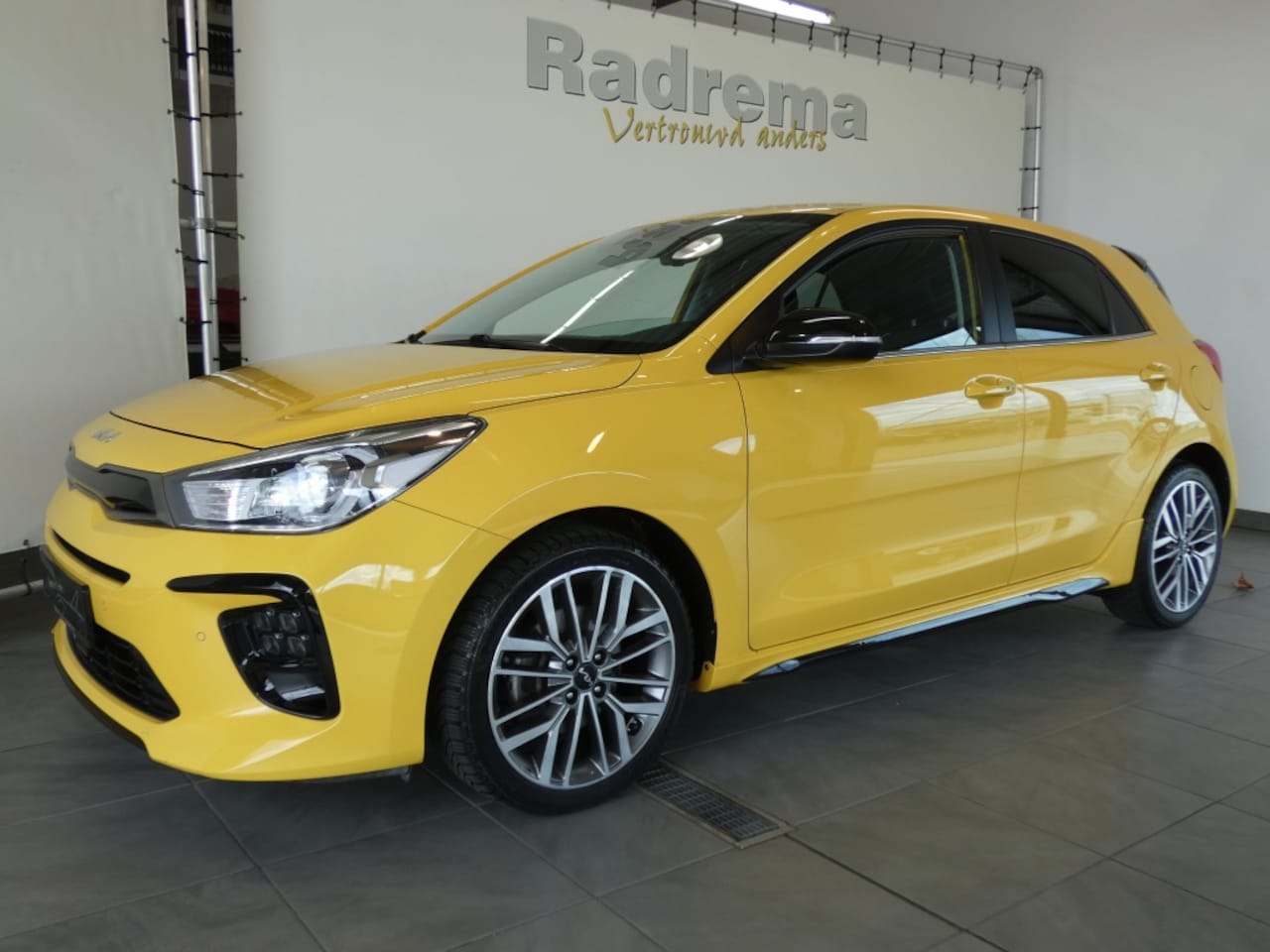 Kia Rio - 1.0 T-GDi MHEV GT-Line 1.0 T-GDi MHEV GT-Line. - AutoWereld.nl