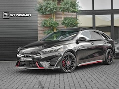 Kia Pro cee'd - ProCeed 1.6 T-GDi GT Panoramadak Trekhaak Alcantara Camera JBL