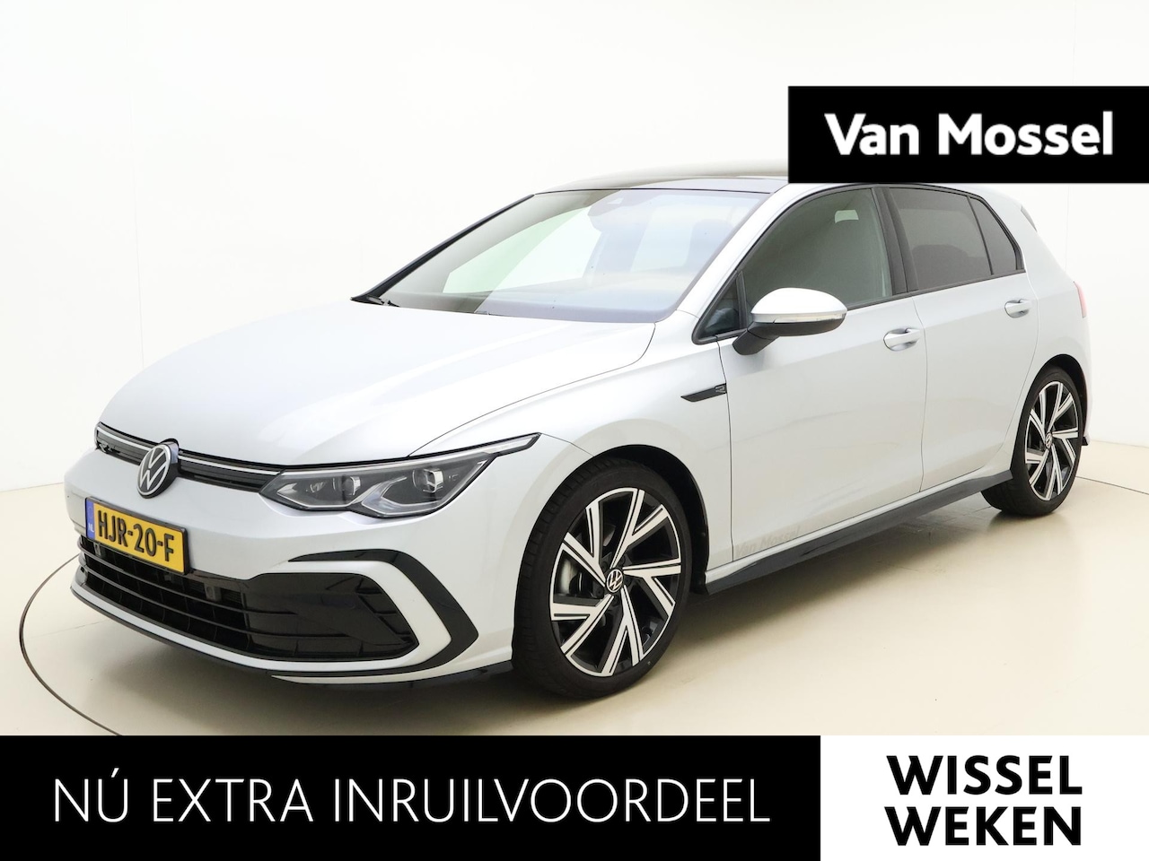 Volkswagen Golf - 1.5 eTSI R-Line Business | Automaat | 150PK | LED Koplampen | Schuif/Kanteldak | Sportstoe - AutoWereld.nl