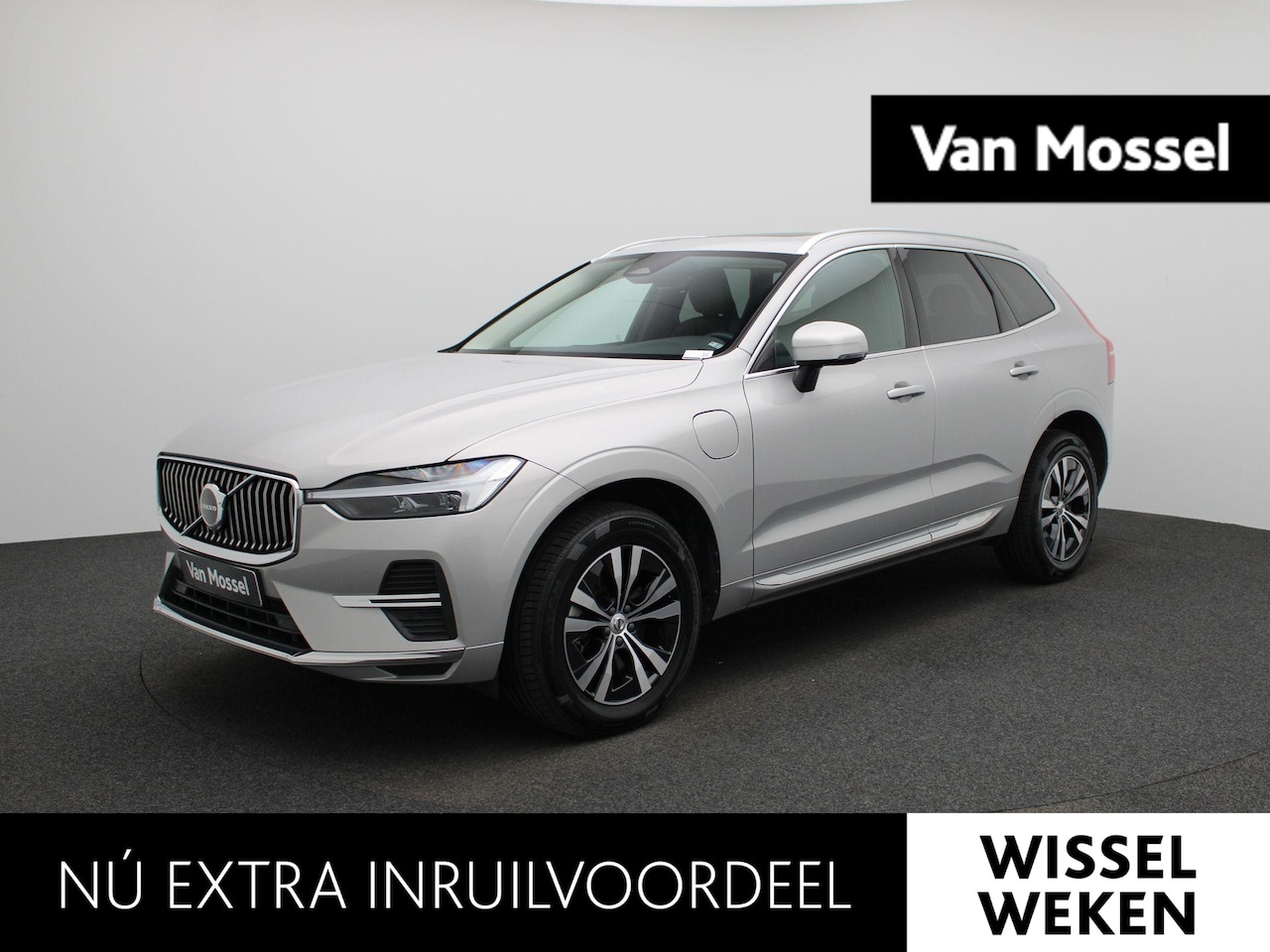 Volvo XC60 - T6 PHEV 4x4 Core Aut. | Automaat | Apple Carplay / Android Auto | Panoramadak | Achteruitr - AutoWereld.nl