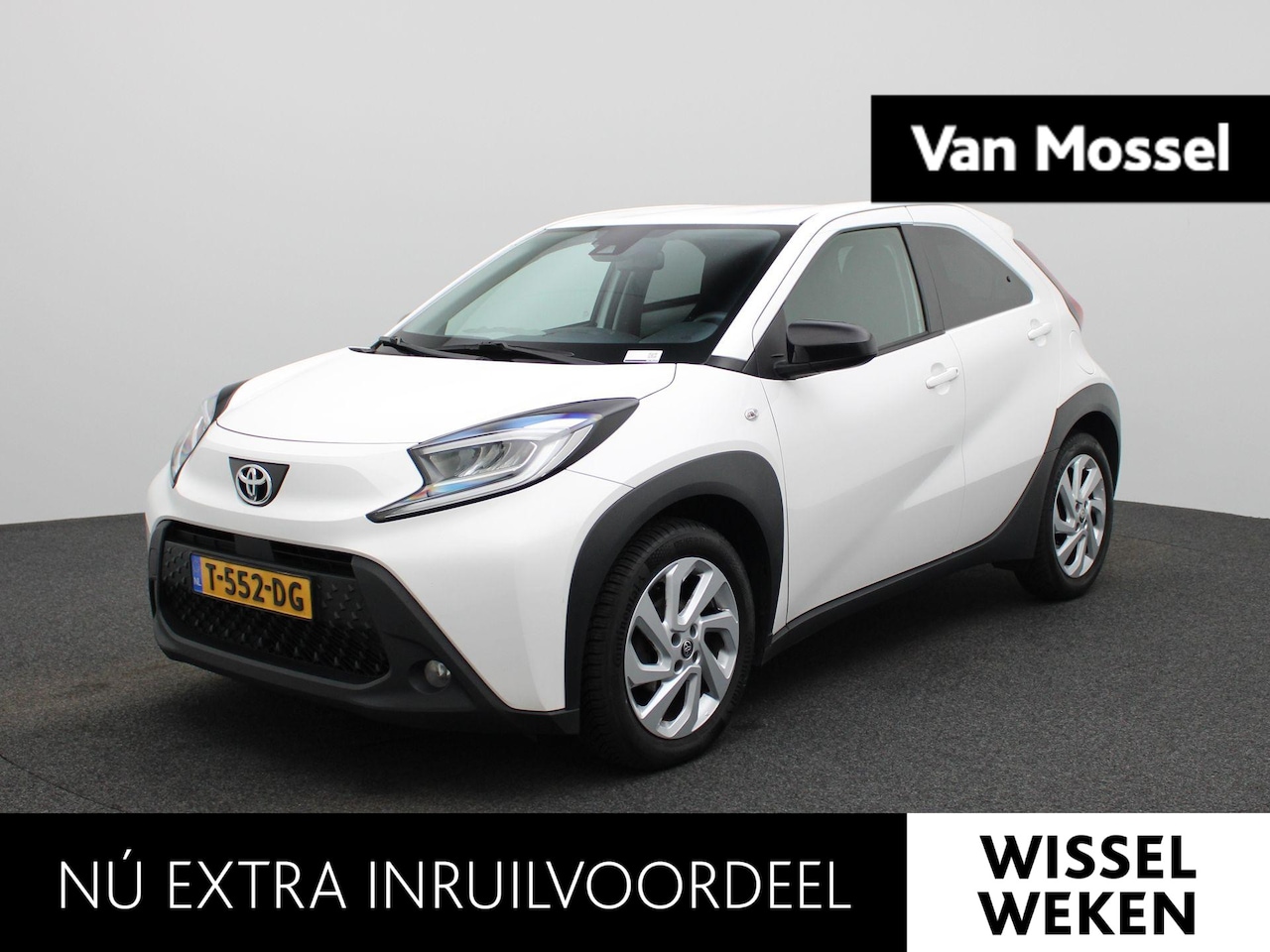 Toyota Aygo X - 1.0 VVT-i MT first | Apple Carplay / Android Auto| Bluetooth | Cruise Control | Achteruitr - AutoWereld.nl