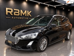 Ford Focus Wagon - 1.5 EcoBoost Titanium Business / Panorama dak