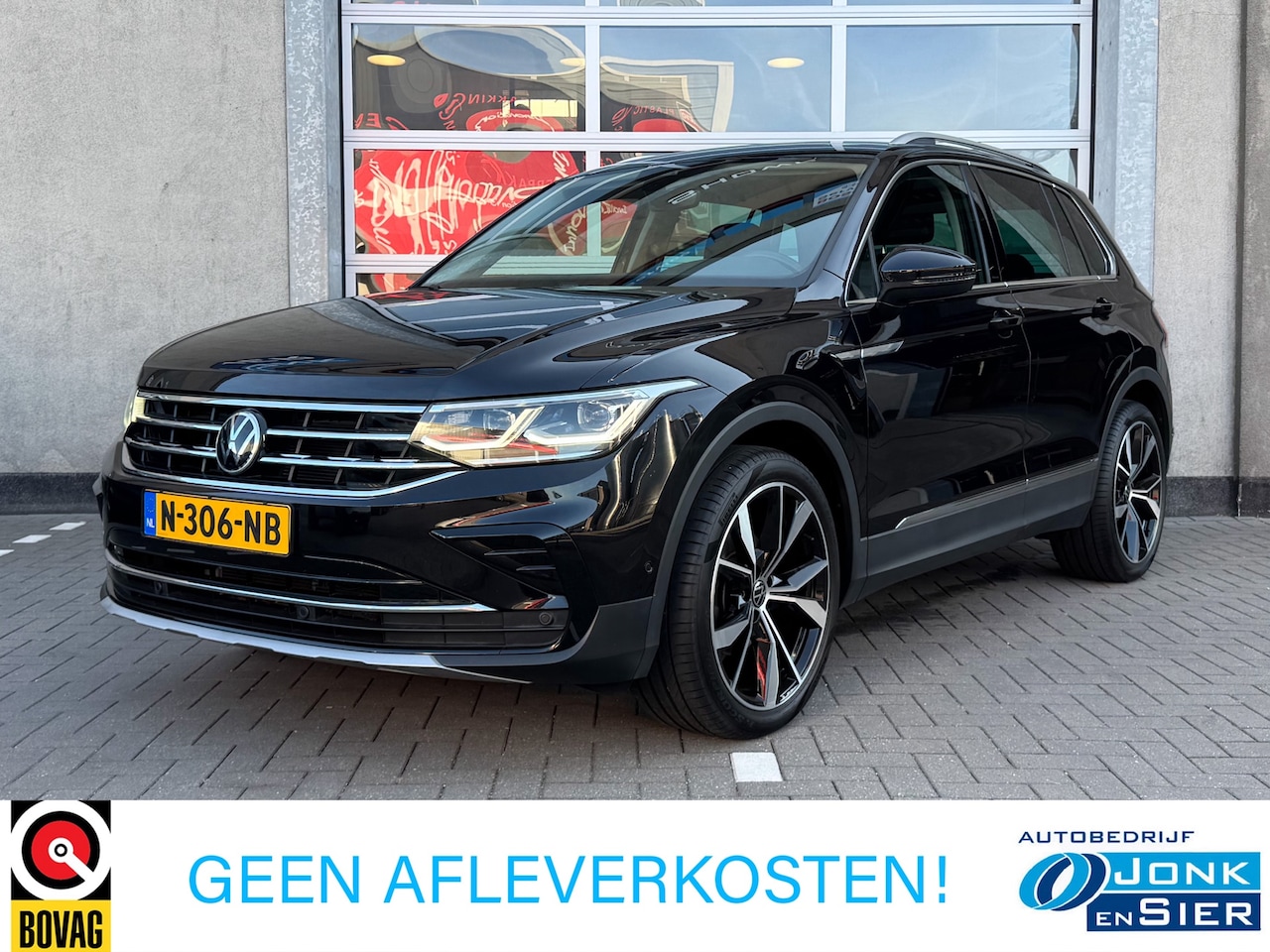 Volkswagen Tiguan - 1.5 TSI Elegance Automaat|Trekhaak|20” velgen|Matrix LED|Apple CarPlay/Android Auto|Camera - AutoWereld.nl